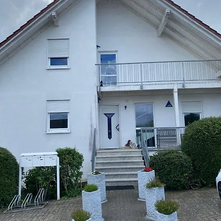 Apartment Zur Roemischen Langmauer *